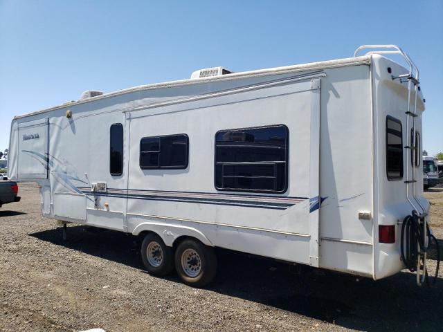 4YDF3292714055506 - 2001 KEYSTONE MONTANA WHITE photo 3