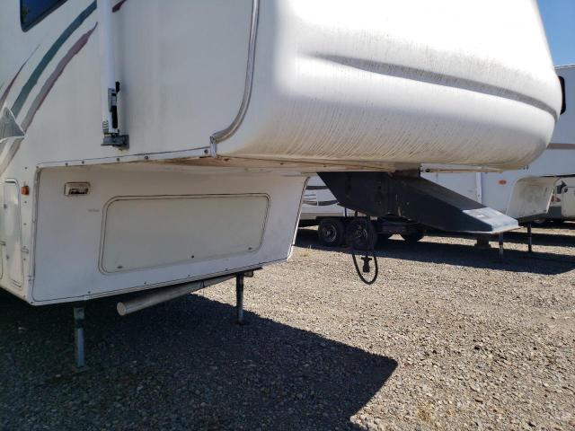 4YDF3292714055506 - 2001 KEYSTONE MONTANA WHITE photo 7