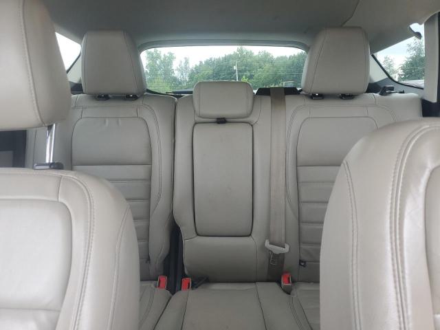 1FMCU9HD1JUA13438 - 2018 FORD ESCAPE SEL WHITE photo 10