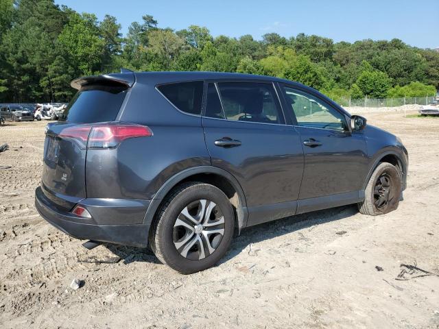 JTMBFREV3JJ732070 - 2018 TOYOTA RAV4 LE Grau Foto 3