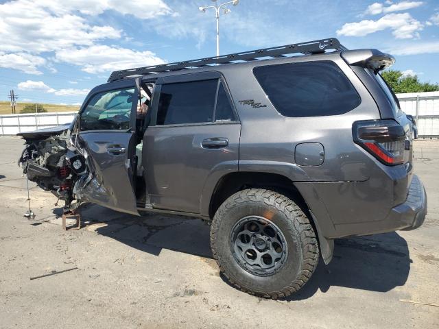 JTEBU5JR6K5664750 - 2019 TOYOTA 4RUNNER SR5/SR5 PREMIUM GRAY photo 2