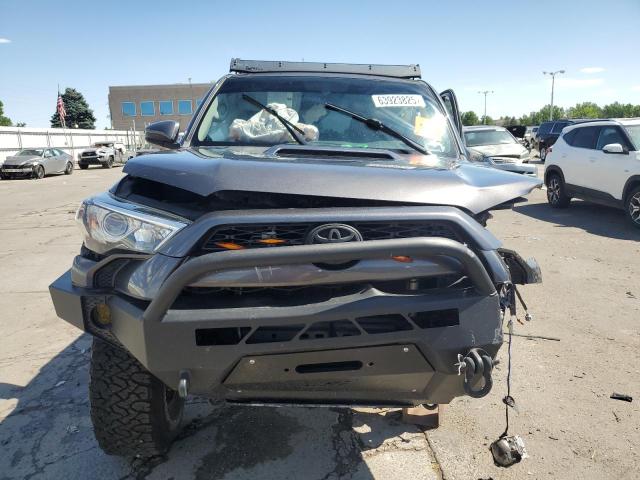 JTEBU5JR6K5664750 - 2019 TOYOTA 4RUNNER SR5/SR5 PREMIUM GRAY photo 5