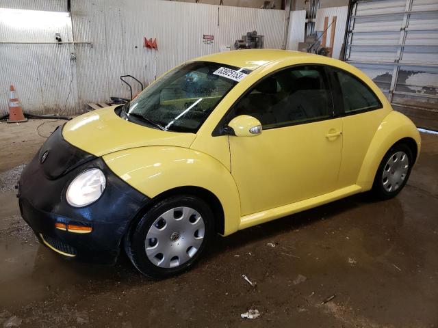 3VWPG3AG6AM015220 - 2010 VOLKSWAGEN NEW BEETLE YELLOW photo 1