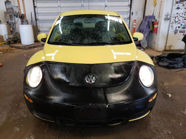 3VWPG3AG6AM015220 - 2010 VOLKSWAGEN NEW BEETLE YELLOW photo 5