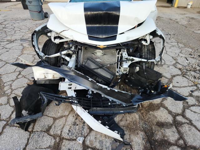 1G1FD3DS1J0173886 - 2018 CHEVROLET CAMARO LT Weiß Foto 11