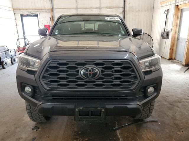 3TMDZ5BN5MM112616 - 2021 TOYOTA TACOMA DOUBLE CAB ნაცრისფერი ფოტო 5