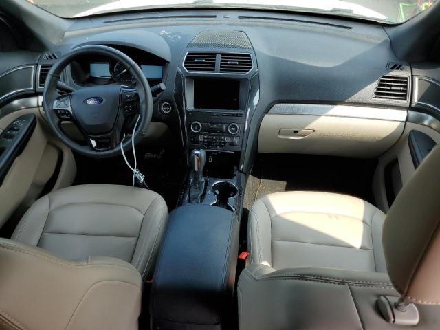 1FM5K8D87KGB05915 - 2019 FORD EXPLORER XLT Weiß Foto 8