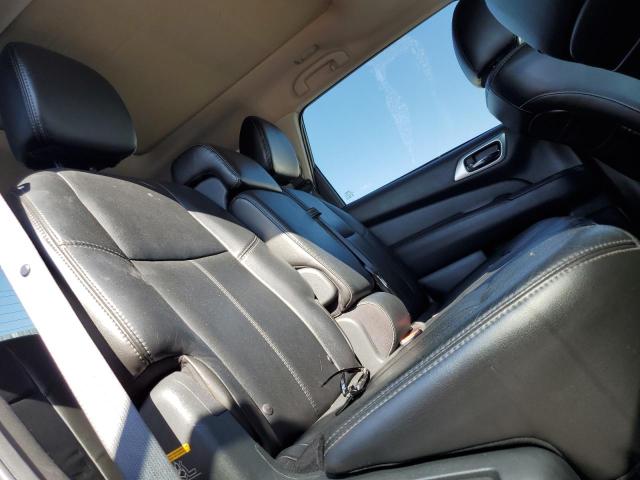 5N1AR2MM6DC686760 - 2013 NISSAN PATHFINDER S 红色 照片 11