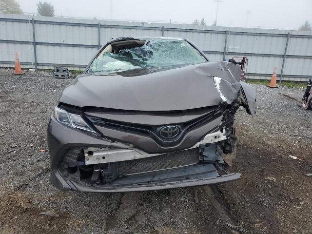 4T1B11HK6KU264526 - 2019 TOYOTA CAMRY L GRAY photo 5