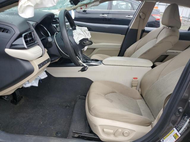 4T1B11HK6KU264526 - 2019 TOYOTA CAMRY L GRAY photo 7