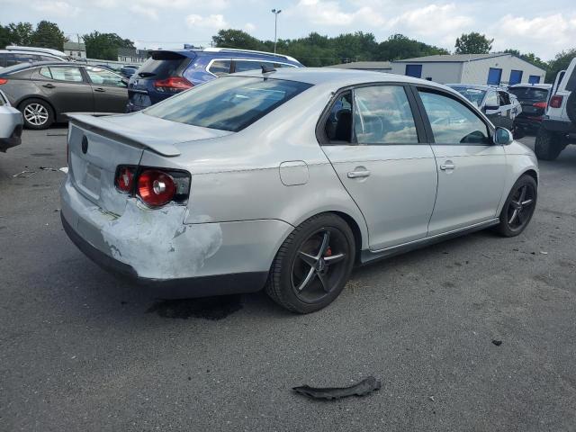 3VWRA71K68M166204 - 2008 VOLKSWAGEN JETTA WOLFSBURG 银色 照片 3