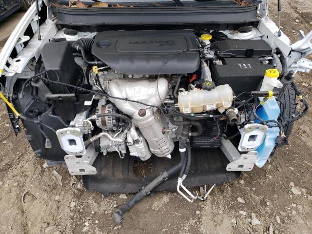 1C4PJLCBXLD620698 - 2020 JEEP CHEROKEE LATITUDE WHITE photo 11