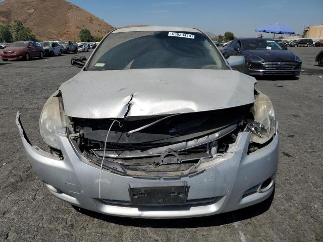 1N4AL2AP2AN460788 - 2010 NISSAN ALTIMA BASE SILVER photo 5