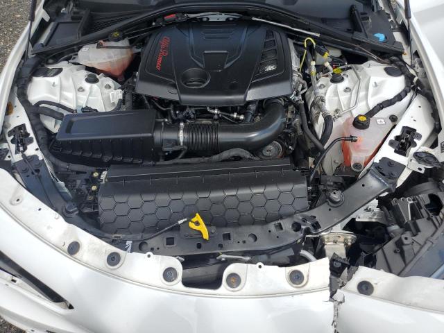 ZARFANAN8L7629912 - 2020 ALFA ROMEO GIULIA WHITE photo 11
