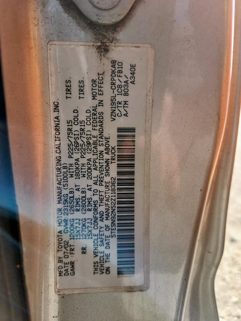 5TESN92N52Z118362 - 2002 TOYOTA TACOMA XTRACAB PRERUNNER ვერცხლისფერი ფოტო 12