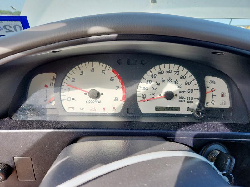 5TESN92N52Z118362 - 2002 TOYOTA TACOMA XTRACAB PRERUNNER ვერცხლისფერი ფოტო 9