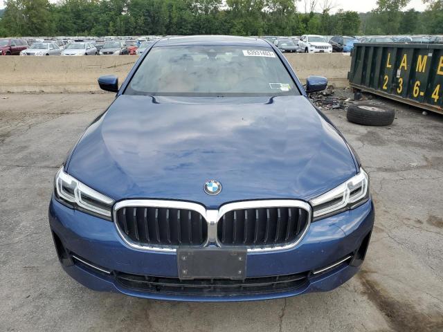 WBA73BJ04NWX49319 - 2022 BMW 540 XI BLUE photo 5