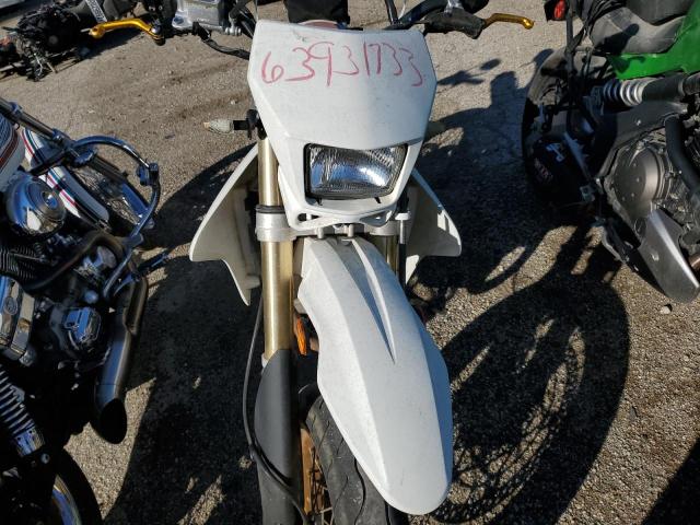 JS1SK44A7K7100758 - 2019 SUZUKI DR-Z400 SM WHITE photo 10