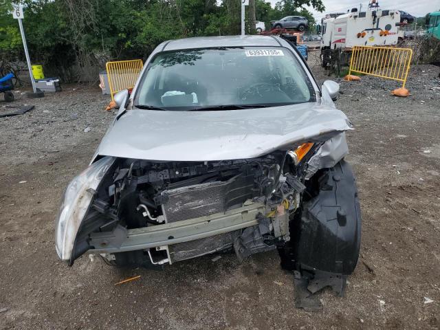 3N1CN7AP2KL838672 - 2019 NISSAN VERSA S Gümüş foto 5