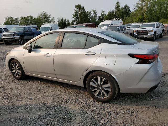 3N1CN8EV8ML880958 - 2021 NISSAN VERSA SV SILVER photo 2