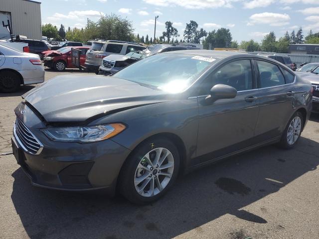 3FA6P0LU2LR190107 - 2020 FORD FUSION SE GRAY photo 1