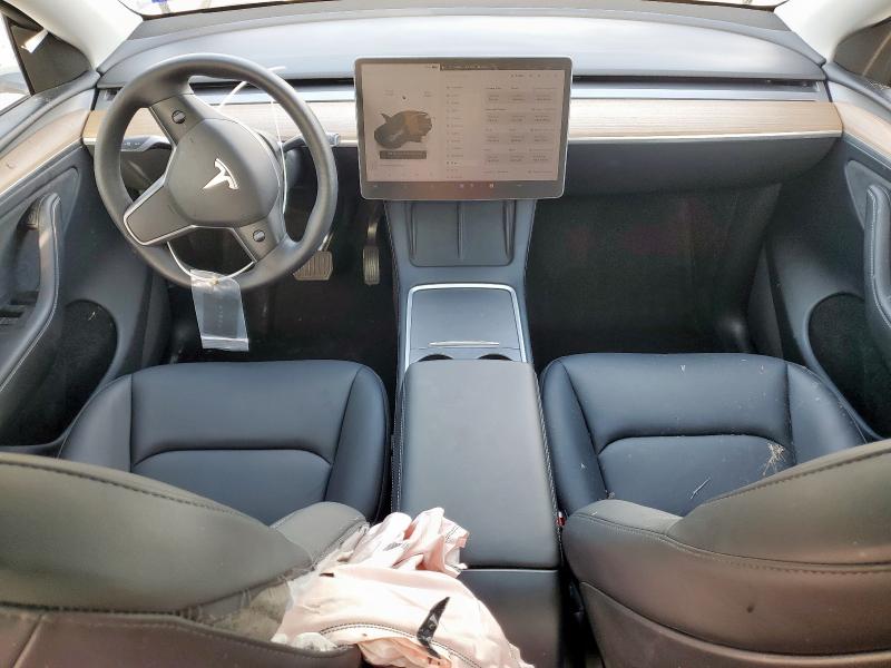 7SAYGDEE4RA233162 - 2024 TESLA MODEL Y CHARCOAL photo 8