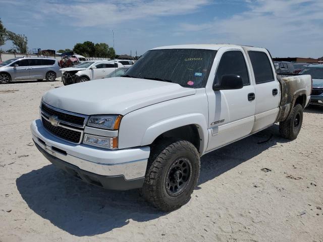 1GCGC13U37F105097 - 2007 CHEVROLET SILVERADO C1500 CLASSIC HD WHITE photo 1