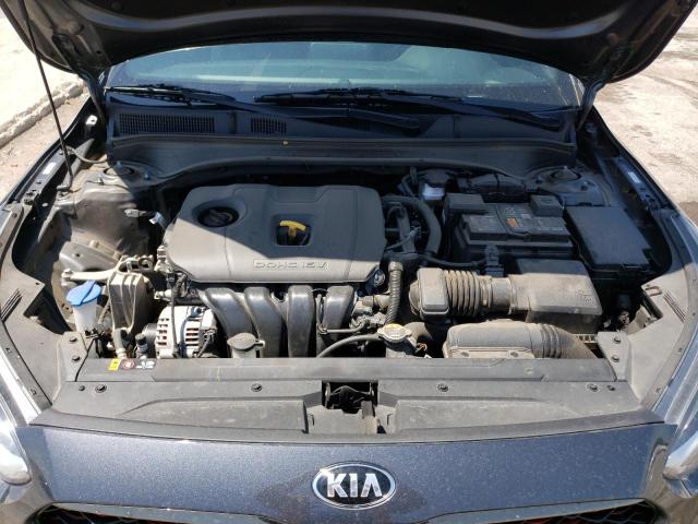 3KPF34AD8ME415882 - 2021 KIA FORTE GT LINE GRAY photo 11