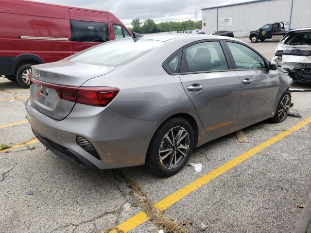 3KPF24ADXRE764987 - 2024 KIA FORTE LX GRAY photo 3