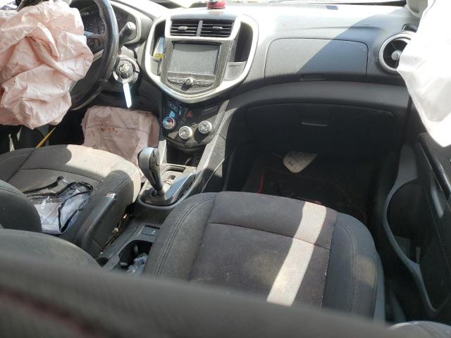 1G1JD6SHXH4135496 - 2017 CHEVROLET SONIC LT 银色 照片 8