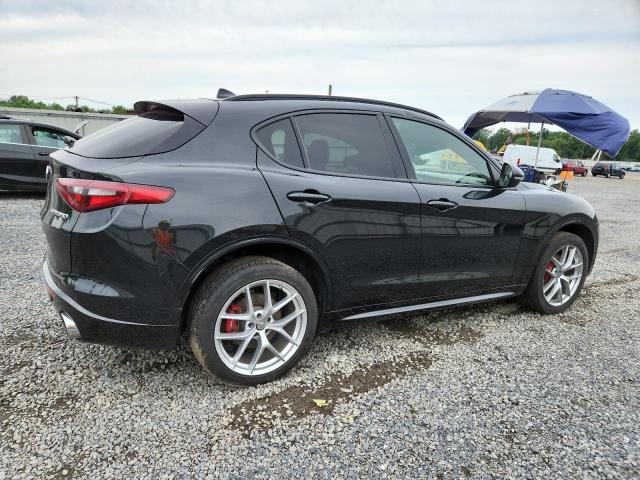 ZASPAKBN4L7C84316 - 2020 ALFA ROMEO STELVIO TI შავი ფოტო 3