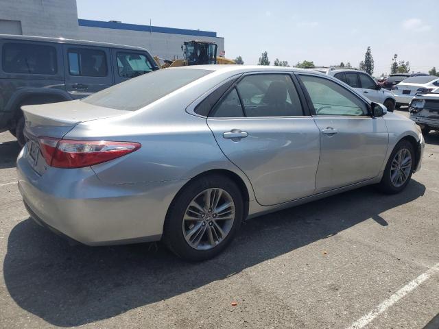 4T1BF1FK6HU749424 - 2017 TOYOTA CAMRY LE SILVER photo 3