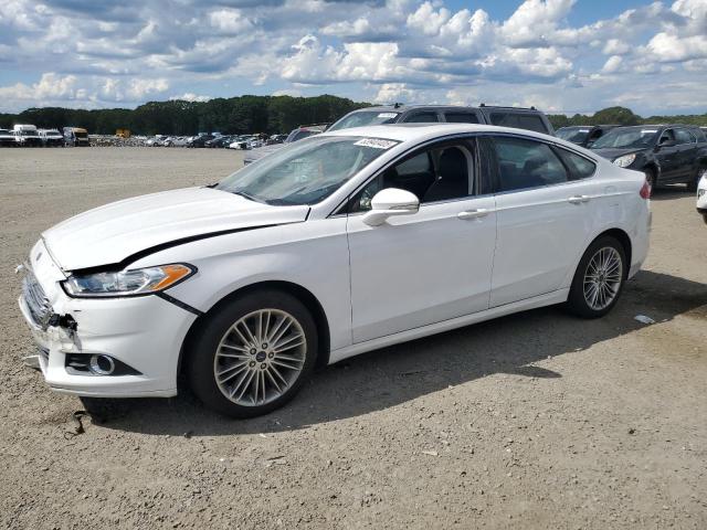 2016 FORD FUSION SE, null