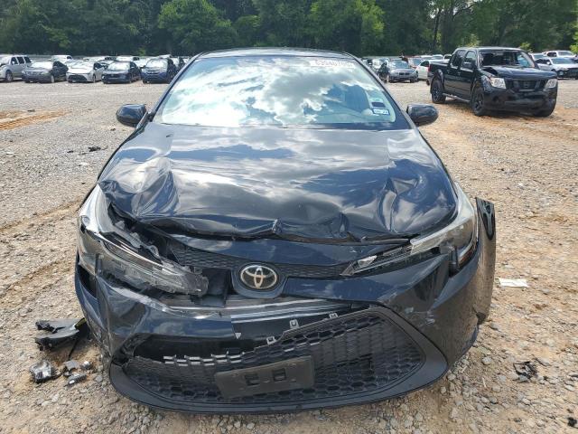 5YFEPRAE9LP134385 - 2020 TOYOTA COROLLA LE შავი ფოტო 5