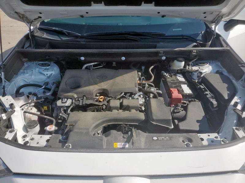 2T3W1RFV0RW362854 - 2024 TOYOTA RAV4 XLE 白色 照片 12