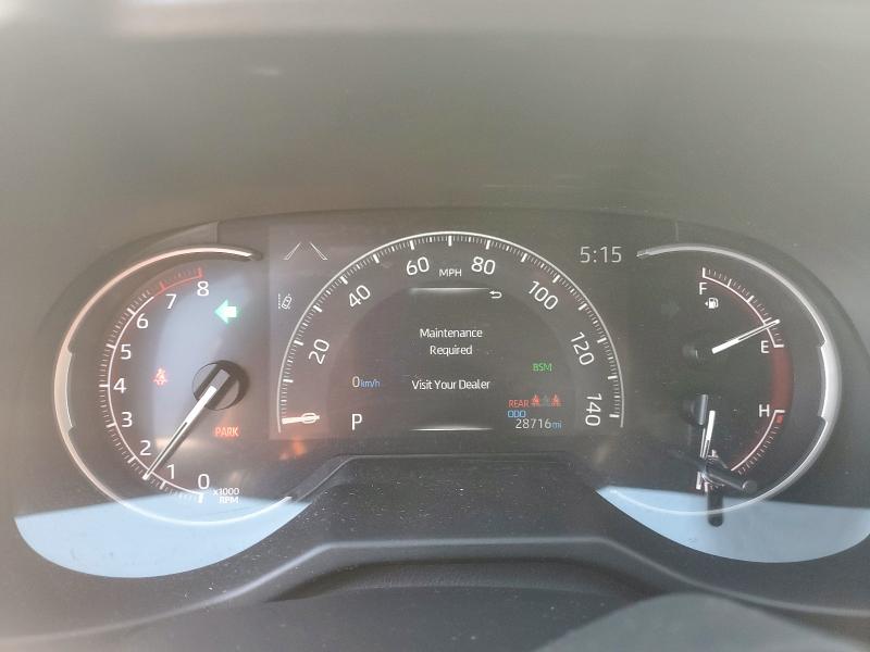 2T3W1RFV0RW362854 - 2024 TOYOTA RAV4 XLE 白色 照片 9