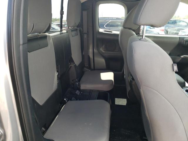 5TFSZ5AN1HX057932 - 2017 TOYOTA TACOMA ACCESS CAB ვერცხლისფერი ფოტო 10