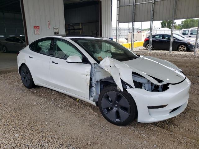 5YJ3E1EA5PF504206 - 2023 TESLA MODEL 3 WHITE photo 4