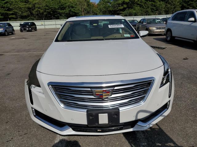 1G6KM5RS7JU132684 - 2018 CADILLAC CT6 PLATINUM CSAV WHITE photo 5