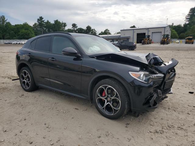 ZASPAKBN0K7C50842 - 2019 ALFA ROMEO STELVIO TI შავი ფოტო 4