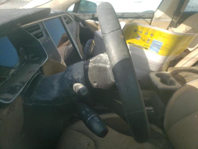 5YJSA1H13EFP42068 - 2014 TESLA MODEL S Silber Foto 8