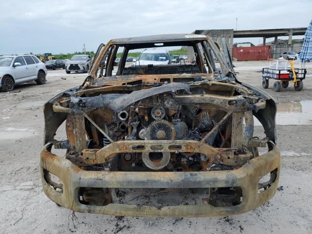 3C6UR5CLXKG685429 - 2019 RAM 2500 TRADESMAN Biały zdjęcie 5