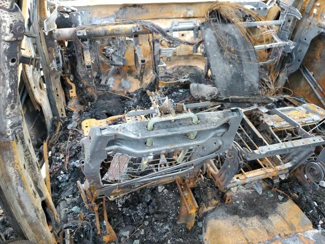 3C6UR5CLXKG685429 - 2019 RAM 2500 TRADESMAN Biały zdjęcie 8