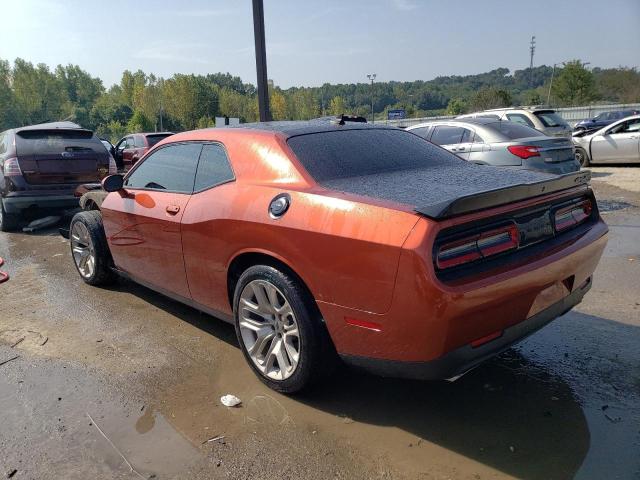 2C3CDZFJ0LH182695 - 2020 DODGE CHALLENGER R/T SCAT PACK ORANGE photo 2