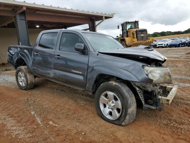 5TFLU4EN4BX002034 - 2011 TOYOTA TACOMA DOUBLE CAB GRAY photo 4