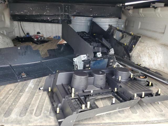 5TFUW5F15GX506664 - 2016 TOYOTA TUNDRA DOUBLE CAB SR/SR5 WHITE photo 12