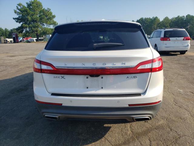 2LMTJ8LR1GBL71292 - 2016 LINCOLN MKX RESERVE WHITE photo 6