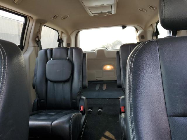 2A4RR8DG2BR679839 - 2011 CHRYSLER TOWN & COU TOURING L WHITE photo 10