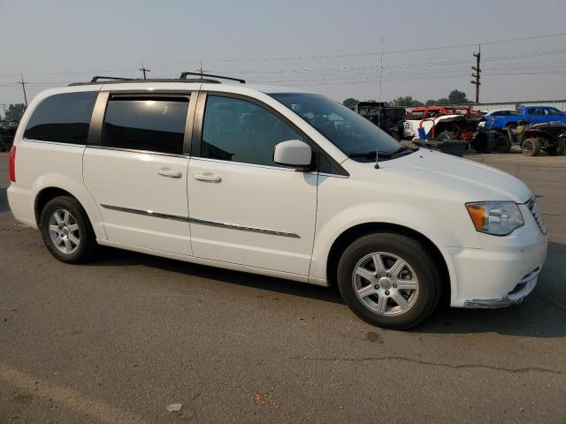 2A4RR8DG2BR679839 - 2011 CHRYSLER TOWN & COU TOURING L WHITE photo 4