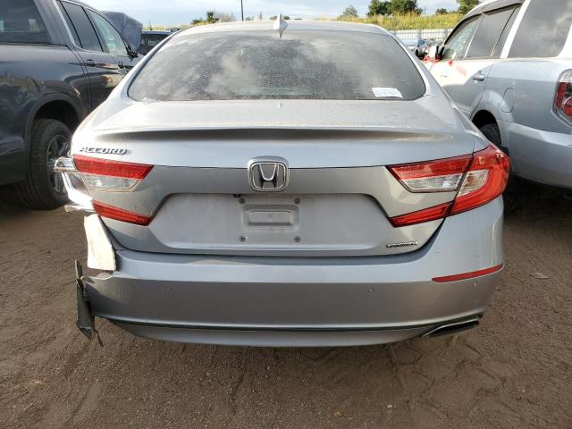 1HGCV1F92JA116579 - 2018 HONDA ACCORD TOURING SILVER photo 6